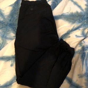 lululemon essential affinity jogger